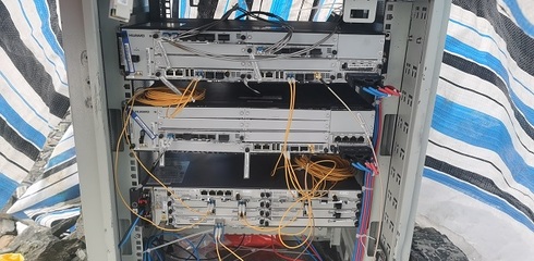 華為SPN承載解決方案助中國移動開通珠峰6500米5G基礎(chǔ)電信業(yè)務(wù)